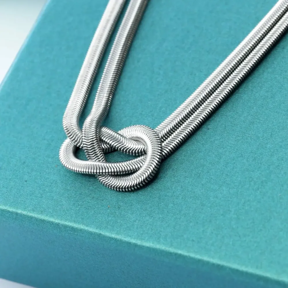 Silver Love Knot Necklace ΚΩΔ 4118 Olga Kosmima