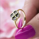 Golden Clover Bloom Black Sapphire S/ Silver Ring ΚΩΔ 2700 OlgaKosmima - Image 2